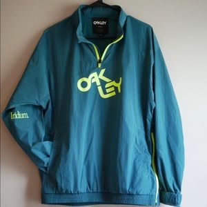 Multi functional Oakley Windbreaker